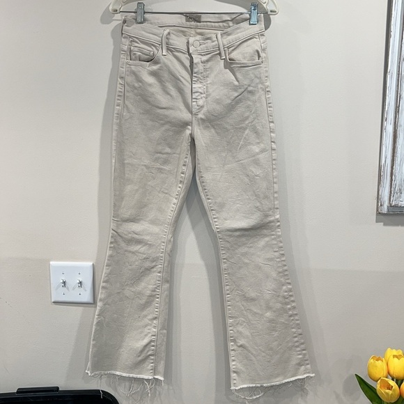 🔥Mother TheWekender Fray Cream Flare Jeans🔥 - Picture 3 of 10